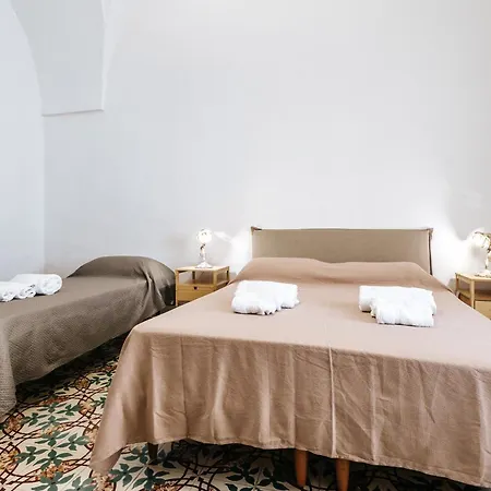 L' Angolo Di Lucia Apartment