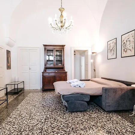 L' Angolo Di Lucia