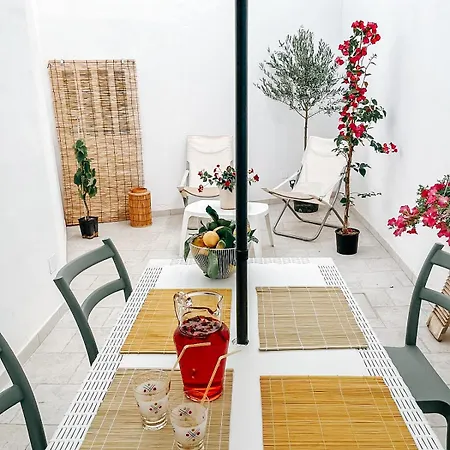 L' Angolo Di Lucia Apartment